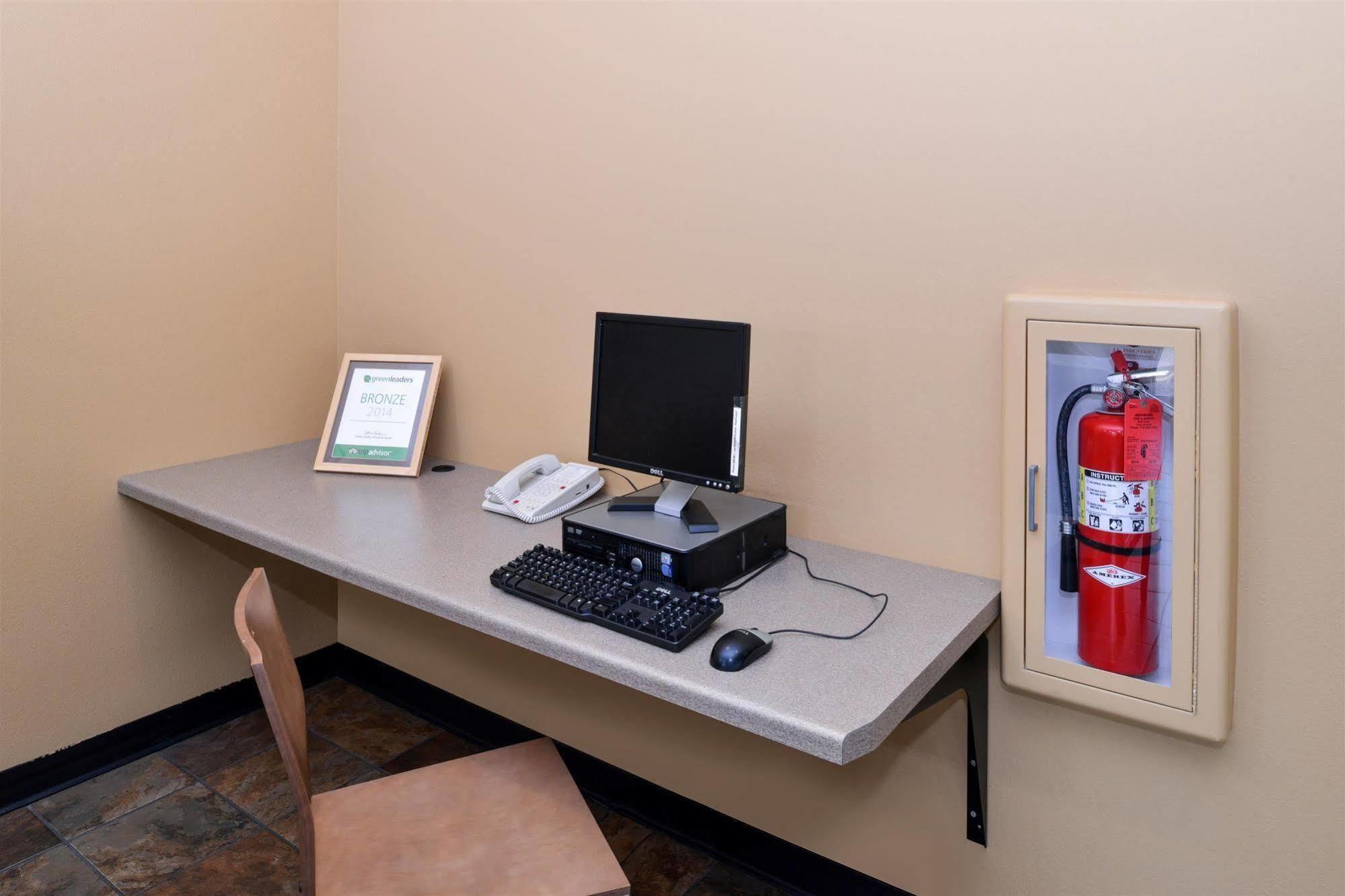 Americas Best Value Inn - Campus View Eau Claire Luaran gambar