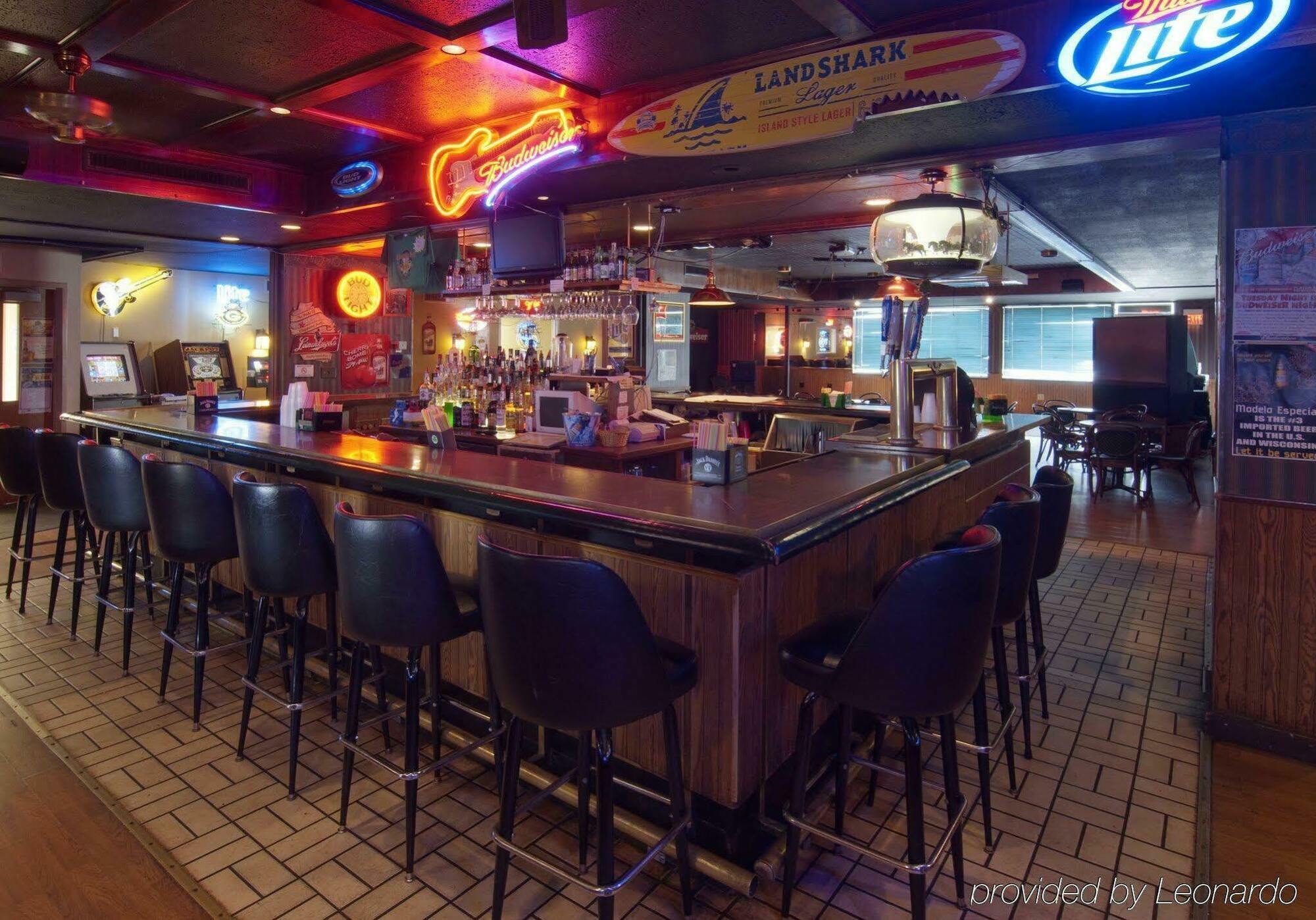 Americas Best Value Inn - Campus View Eau Claire Restoran gambar